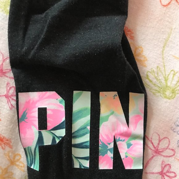 Black Lace-up Leggings - Picture 3 of 3